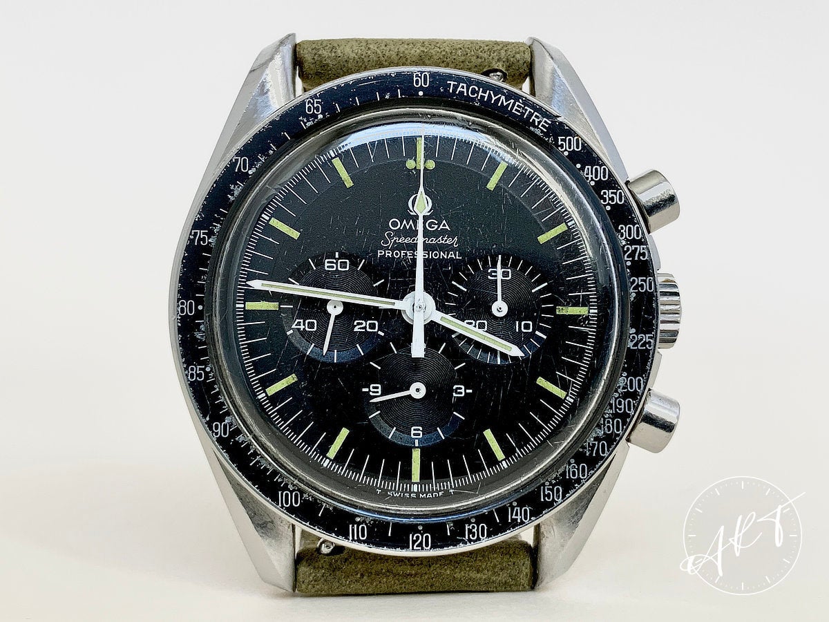 Vintage 1969 Omega Speedmaster Professional Dot Over 90 Watch